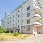 Apartment Near Lazienki Krolewskie W Warszawie By Noclegi Renters